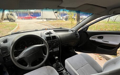 Mitsubishi Carisma I, 1997 год, 220 000 рублей, 9 фотография