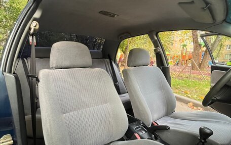 Mitsubishi Carisma I, 1997 год, 220 000 рублей, 13 фотография