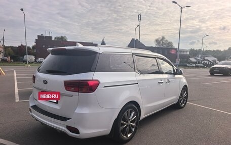 KIA Carnival III, 2018 год, 2 800 000 рублей, 5 фотография