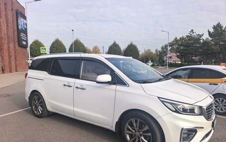 KIA Carnival III, 2018 год, 2 800 000 рублей, 6 фотография