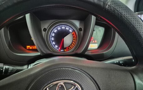 Toyota Ist II, 2008 год, 720 000 рублей, 12 фотография