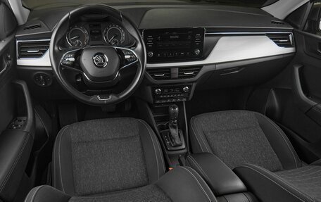 Skoda Rapid II, 2020 год, 1 449 000 рублей, 7 фотография