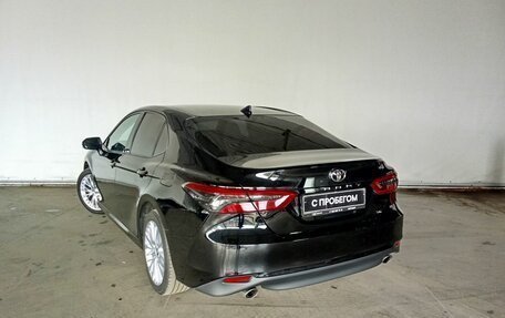 Toyota Camry, 2020 год, 3 095 000 рублей, 5 фотография