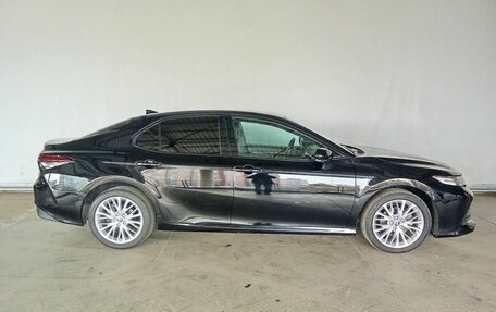 Toyota Camry, 2020 год, 3 095 000 рублей, 8 фотография