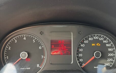 Volkswagen Polo VI (EU Market), 2013 год, 700 000 рублей, 5 фотография