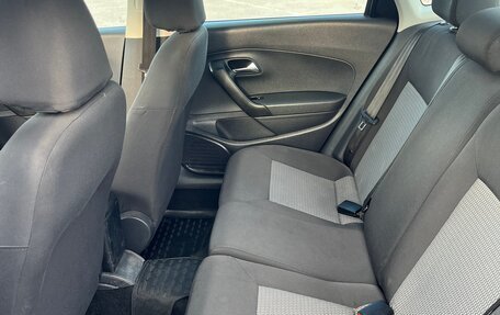 Volkswagen Polo VI (EU Market), 2013 год, 700 000 рублей, 8 фотография
