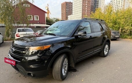 Ford Explorer VI, 2015 год, 2 200 000 рублей, 2 фотография
