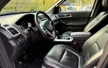 Ford Explorer VI, 2015 год, 2 200 000 рублей, 11 фотография