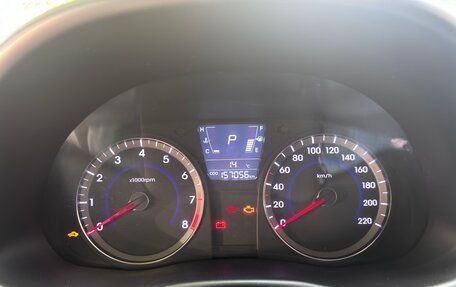 Hyundai Solaris II рестайлинг, 2013 год, 670 000 рублей, 12 фотография
