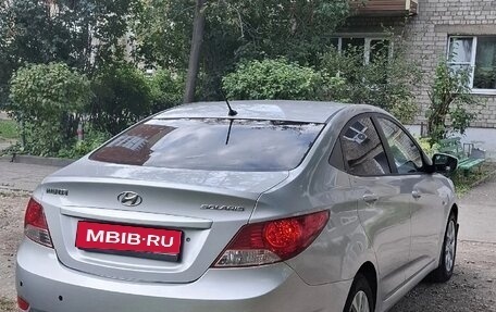Hyundai Solaris II рестайлинг, 2013 год, 670 000 рублей, 8 фотография