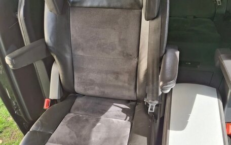 Volkswagen Multivan T5, 2012 год, 2 050 000 рублей, 8 фотография