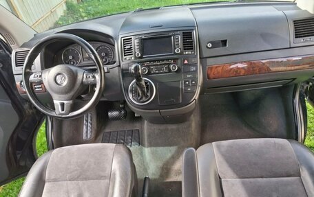 Volkswagen Multivan T5, 2012 год, 2 050 000 рублей, 10 фотография