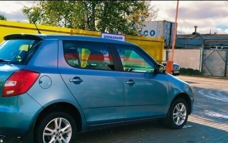 Skoda Fabia II, 2011 год, 797 000 рублей, 4 фотография