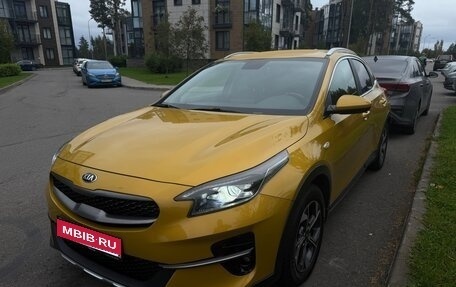 KIA XCeed I, 2021 год, 1 950 000 рублей, 1 фотография