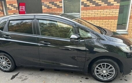 Honda Fit III, 2017 год, 1 250 000 рублей, 5 фотография