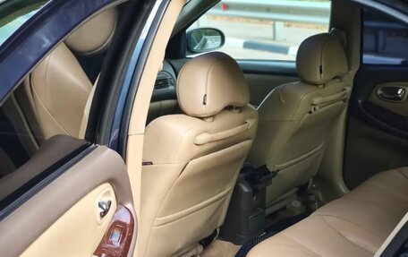 Nissan Maxima VIII, 2001 год, 360 000 рублей, 6 фотография