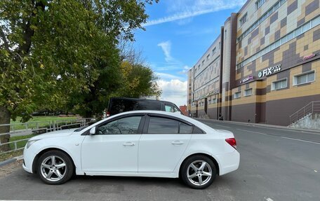 Chevrolet Cruze II, 2011 год, 450 000 рублей, 13 фотография
