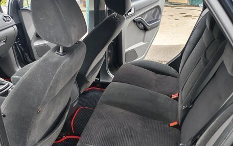 Ford Focus II рестайлинг, 2006 год, 390 000 рублей, 10 фотография