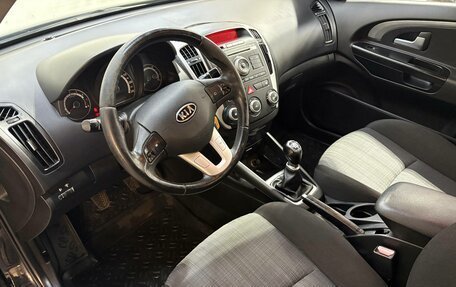 KIA cee'd I рестайлинг, 2011 год, 670 000 рублей, 12 фотография