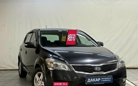 KIA cee'd I рестайлинг, 2011 год, 670 000 рублей, 2 фотография