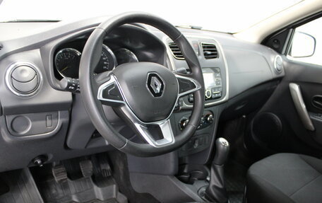 Renault Logan II, 2020 год, 1 075 000 рублей, 10 фотография