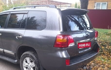Toyota Land Cruiser 200, 2013 год, 3 900 000 рублей, 6 фотография