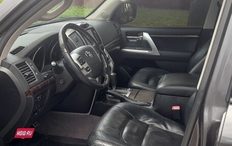 Toyota Land Cruiser 200, 2013 год, 3 900 000 рублей, 13 фотография