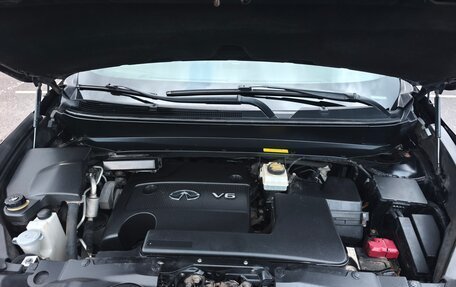 Infiniti QX60 I рестайлинг, 2017 год, 2 350 000 рублей, 2 фотография