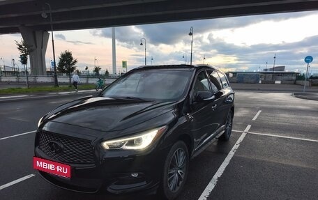 Infiniti QX60 I рестайлинг, 2017 год, 2 350 000 рублей, 13 фотография