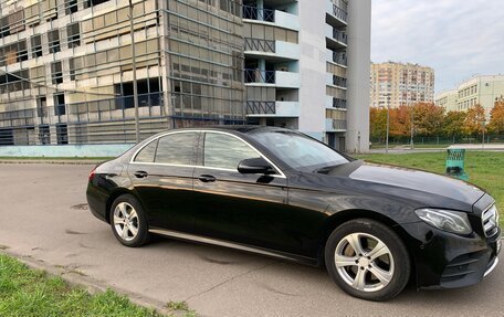 Mercedes-Benz E-Класс, 2019 год, 2 880 000 рублей, 5 фотография