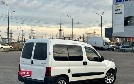 Peugeot Partner II рестайлинг 2, 2011 год, 230 000 рублей, 4 фотография