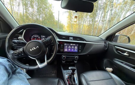 KIA Rio IV, 2021 год, 1 545 000 рублей, 8 фотография