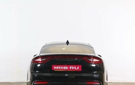KIA Stinger I, 2017 год, 2 649 000 рублей, 6 фотография