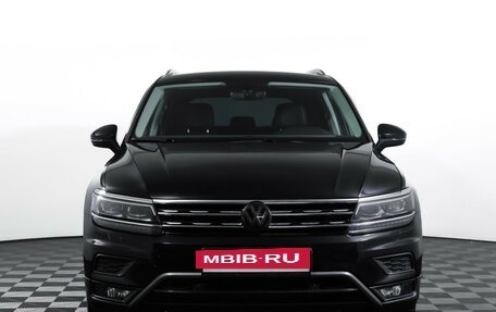 Volkswagen Tiguan II, 2017 год, 2 690 000 рублей, 2 фотография