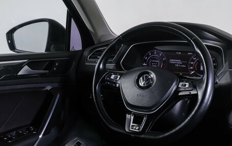 Volkswagen Tiguan II, 2017 год, 2 690 000 рублей, 12 фотография