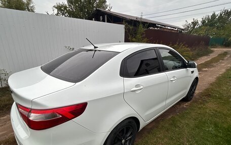 KIA Rio III рестайлинг, 2013 год, 875 000 рублей, 12 фотография