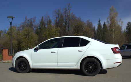 Skoda Octavia, 2018 год, 2 000 000 рублей, 5 фотография