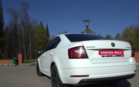 Skoda Octavia, 2018 год, 2 000 000 рублей, 2 фотография