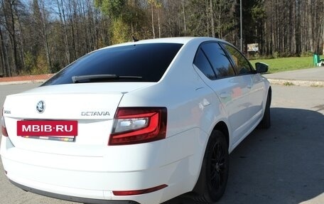 Skoda Octavia, 2018 год, 2 000 000 рублей, 13 фотография