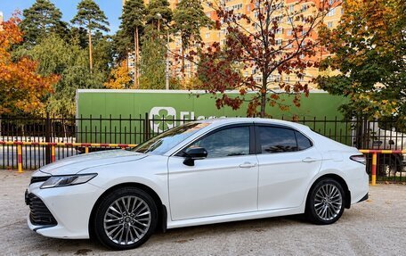 Toyota Camry, 2019 год, 1 990 000 рублей, 1 фотография