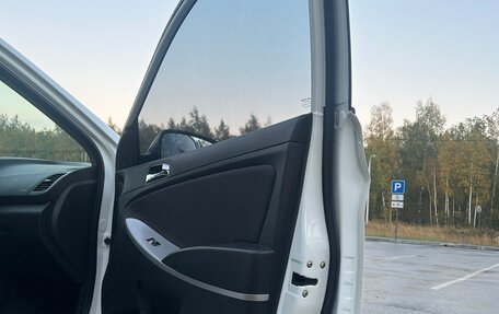 Hyundai Solaris II рестайлинг, 2013 год, 900 000 рублей, 12 фотография