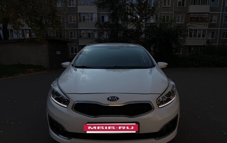 KIA cee'd III, 2016 год, 1 450 000 рублей, 2 фотография