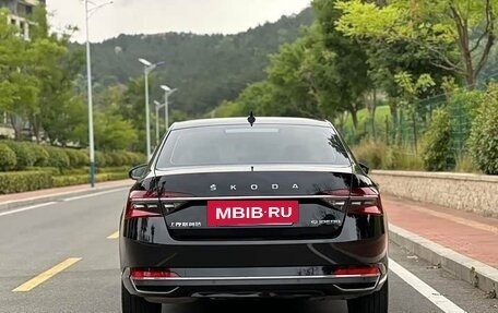 Skoda Superb III рестайлинг, 2023 год, 1 580 000 рублей, 6 фотография