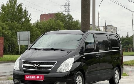 Hyundai Grand Starex Grand Starex I рестайлинг 2, 2010 год, 820 000 рублей, 3 фотография