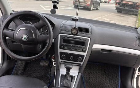 Skoda Octavia, 2011 год, 855 000 рублей, 11 фотография