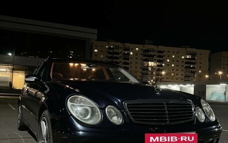 Mercedes-Benz E-Класс, 2003 год, 570 000 рублей, 3 фотография