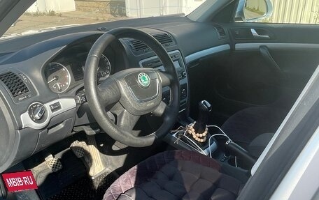 Skoda Octavia, 2011 год, 890 000 рублей, 11 фотография