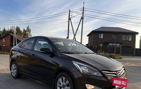 Hyundai Solaris II рестайлинг, 2016 год, 1 050 000 рублей, 3 фотография