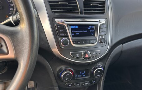 Hyundai Solaris II рестайлинг, 2016 год, 1 050 000 рублей, 17 фотография