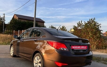 Hyundai Solaris II рестайлинг, 2016 год, 1 050 000 рублей, 5 фотография